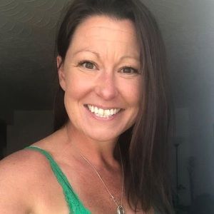 Meet your Posher, Pam